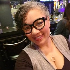 Meet your Posher, Erica